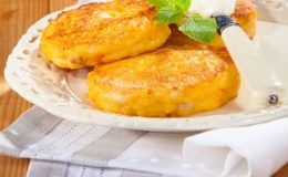 Блюдо для детей: сырники в духовке