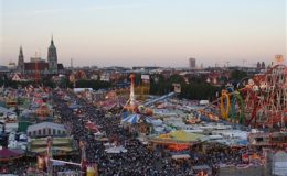 Безопасность: как вести себя в толпе с ребенком