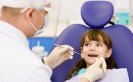 Якщо дитина боїться стоматолога: 15 порад для батьків