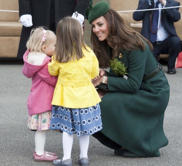 Кейт Миддлтон на параде в честь Дня Святого Патрика (фото: Getty Images/fotobank.ua)