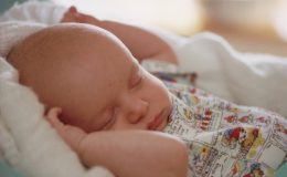 Родовая травма лицевого нерва у новорожденного — как справиться с проблемой