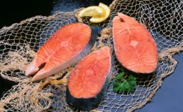 Які продукти багаті на мікроелемент селен?