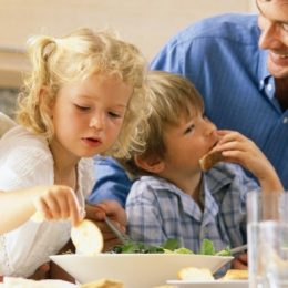 Несподівано: 5 продуктів, які не можна їсти на сніданок навесні