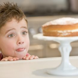 Чи є у вашої дитини залежність від солодкого. Тест