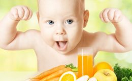 Компоты и соки — с какого возраста их можно давать деткам-искусственникам?