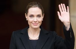 У Анджеліни Джолі виникли ускладнення після операції