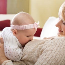 Нужно ли готовить грудь к кормлению ребенка: советы специалиста