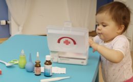 Аптечка для младенца: собираем лекарства в дорогу (Видео)