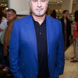 У Валерия Меладзе умер первый ребенок