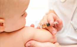 Українці можуть захиститися від грипу новою чотиривалентною вакциною