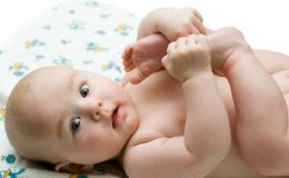 Как правильно стричь ногти новорожденному: простые правила