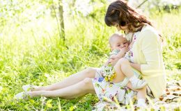 Грудне вигодовування влітку: 5 головних питань спеціалісту