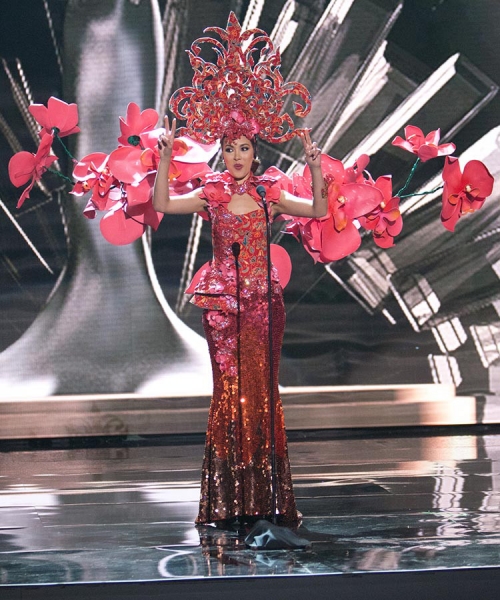 Lisa Marie White, Miss Singapore 2015 debuts her National Costume on stage at Planet Hollywood Resort & Casino Wednesday, December 16, 2015. The 2015 Miss Universe contestants are touring, filming, rehearsing and preparing to compete for the DIC Crown in Las Vegas. Tune in to the FOX telecast at 7:00 PM ET live/PT tape-delayed on Sunday, Dec. 20, from Planet Hollywood Resort & Casino in Las Vegas to see who will become Miss Universe 2015. HO/The Miss Universe Organization