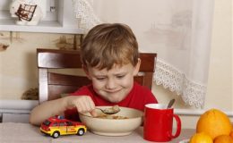 Як приготувати м’ясо для дитини?