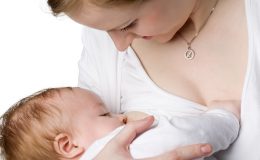 Ученые: грудное вскармливание продлевает жизнь мамы