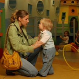 Що краще для дитини – няня чи садок: плюси та мінуси