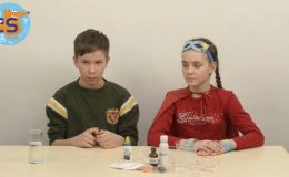 Як зробити іграшку-лизун своїми руками