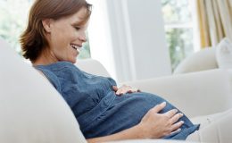 Наслаждаемся беременностью: как избавиться от страха перед родами
