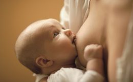 Грудне вигодовування і кофеїн: чи можна мамі, що годує, пити каву