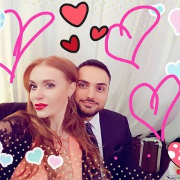 Слава из «НеАнгелов» впервые показала лицо 7-месячной дочери
