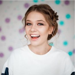 15-летняя дочь Веры Брежневой показала неожиданное фото