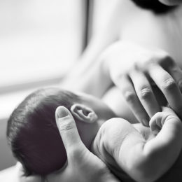 Ученые назвали 5 лучших продуктов для увеличения количества грудного молока