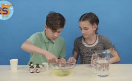 Как сделать мыльные пузыри в домашних условиях: видео от Cool School