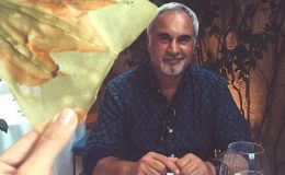 Валерий Меладзе отдыхает с дочерьми во Франции