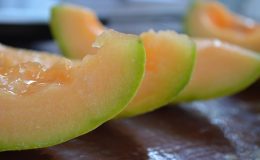 Почему дыню нужно есть отдельно от других продуктов