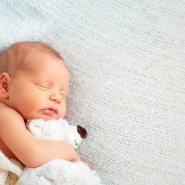 Новорожденный: что должно насторожить родителей?