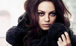 Міла Куніс показала, як росте її вагітний животик