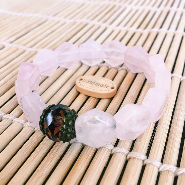 Instagram @handmadeif