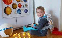 Веселые забавы с фольгой: 3 игры, которые понравятся ребенку