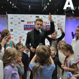 «Осінній драйв» від дитячого центру Babyphotostar: концерт та модний показ