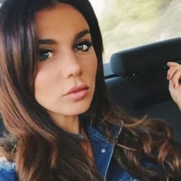 Анна Седокова показала доньок красунь