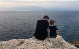 Папа как мама: знаменитые отцы одиночки