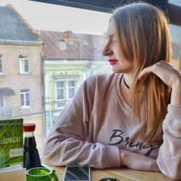 Що відчувають вагітні: одкровення майбутньої мами напередодні третіх пологів