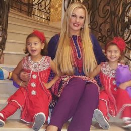 Камалія виклала зворушливе фото дочок-близнючок: не так і схожі