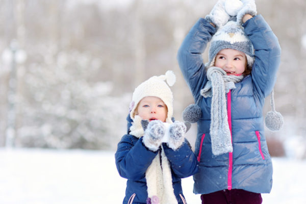 http://mumsgrapevine.com.au/2016/06/snow-play-melbourne/