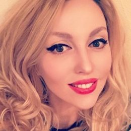 Мамина копія: Оля Полякова показала старшу дочку
