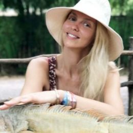 Оля Полякова розповіла, за що готова карати старшу дочку