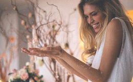 Вера Брежнева сегодня празднует юбилей: 10 интересных фактов из жизни звездной мамы