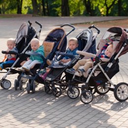 Ольга Фреймут, Катя Осадча, Гайтана: які дитячі коляски обирають українські зіркові мами
