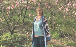 Молода мама Катя Осадча показала фігуру у купальнику