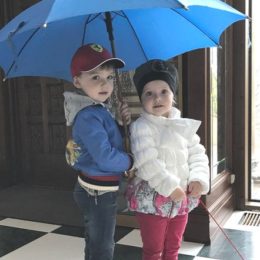Максим Галкін показав близнюків Алли Пугачової, що підросли.