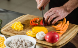 Що з’їсти після 18:00: 15 смачних дієтичних продуктів