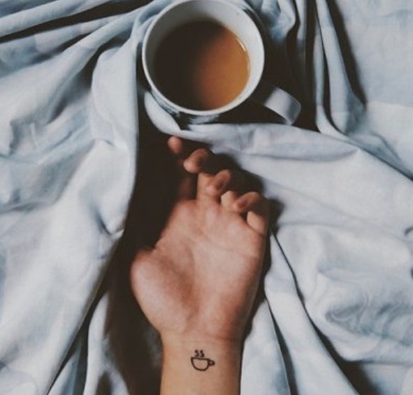 Источник: Instagram @ little.tattoos/minitatt