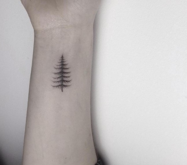Источник: Instagram @ little.tattoos/minitatt