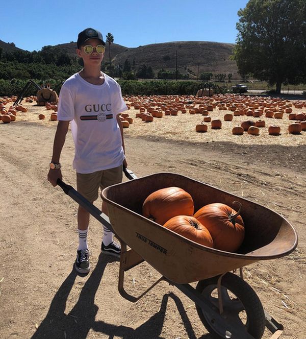 Источник: instagram @romeobeckham