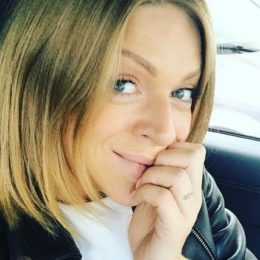 Актриса Яна Глущенко виписалася з пологового будинку. Фото